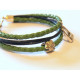 náramek s zelenomodrou kůží a stříbrným třmenem