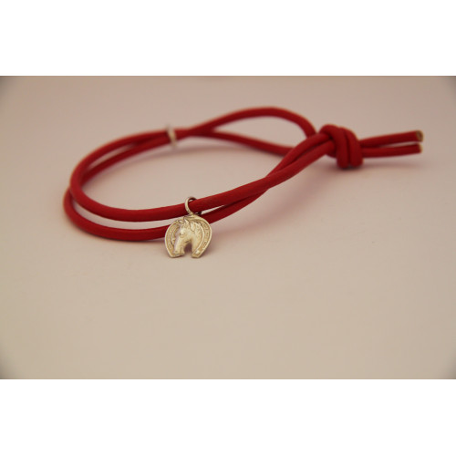 Náramek se stříbrnou podkovičkou